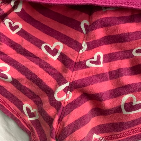 Pink striped heart lounge shorts - Picture 2 of 6